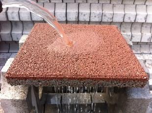 六盘水透水砖的透水保水功能介绍
