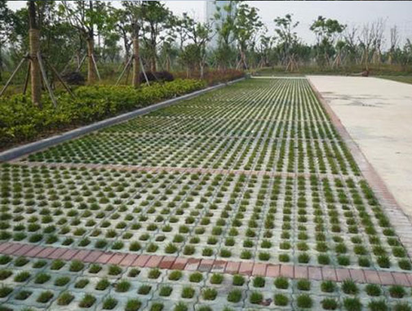 六盘水植草砖的安装注意事项有哪些？